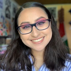 Meet your Posher, Angelica